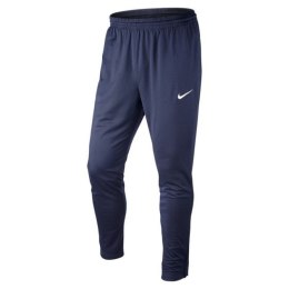 Spodnie piłkarskie Nike Technical Knit Pant Junior 588393-451 XS